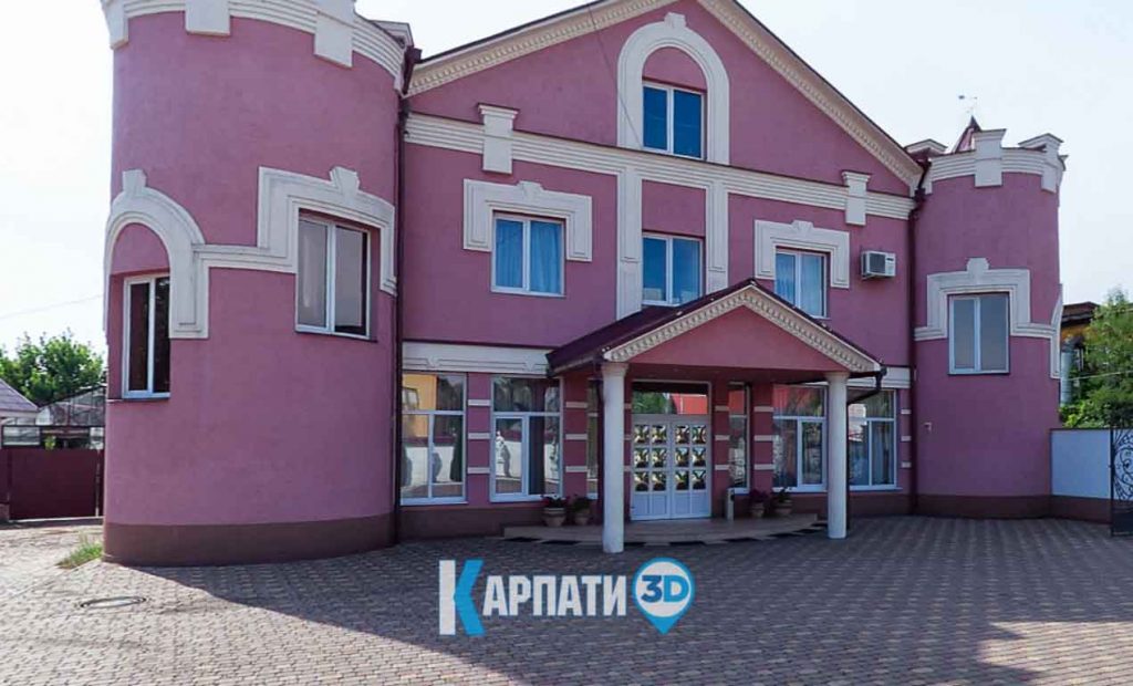 Іршава ресторан Версаль
