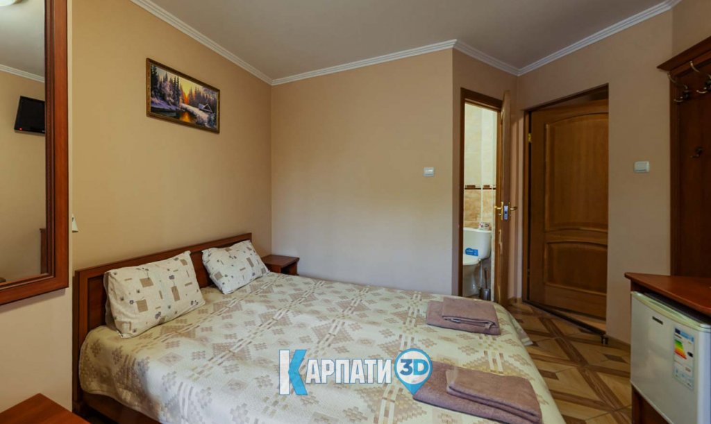 Берегово кімнати подобово,Ресторан готель Фемілі Косино Дідово Дийда Велика Бийгань Берегове відпочинок проживання садиби ресторани