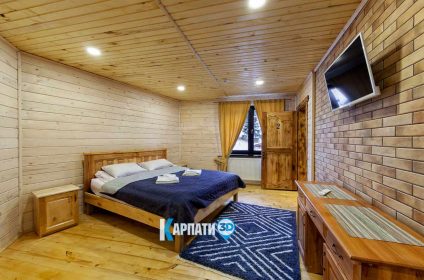 Пилипець Садиба Берлога