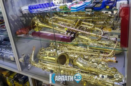Магазин музичних інструментів Болеро Ужгород Хуст Свалява
