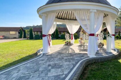 Іршава Елізіум