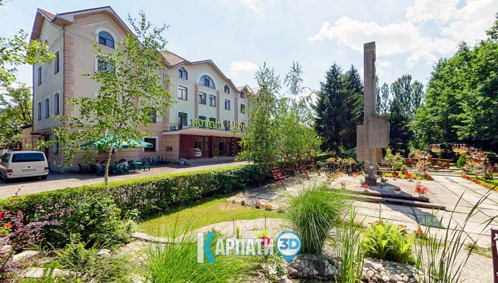 Готель Гелікон у Яноші КосКосино Дідово Дийда Велика Бийгань Берегове відпочинок проживання садиби ресторани