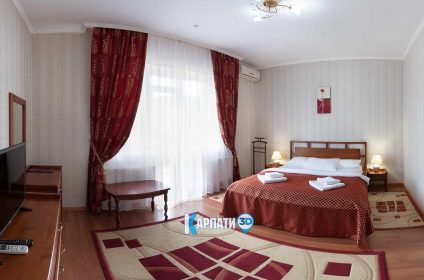 номер Напівлюкс однокімнатний