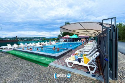 База Фієста басейн із солоною водою