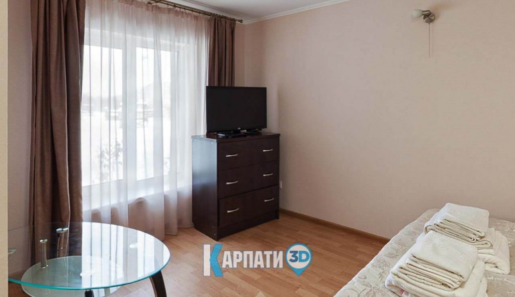 Готель Альпен Хаус Красія