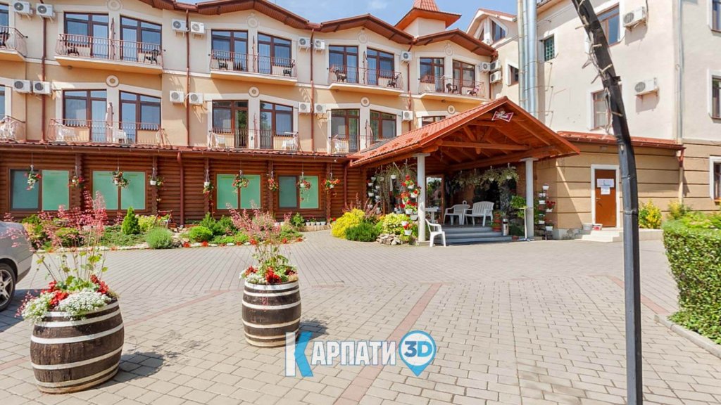 Готель Гелікон