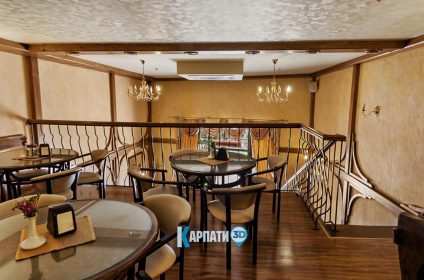 хуст кафе селена