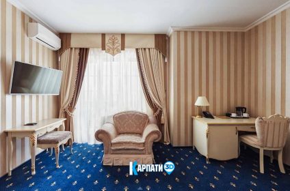 Готель Камелот