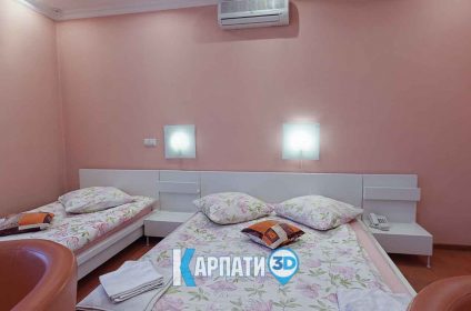 готель L&M Мукачево