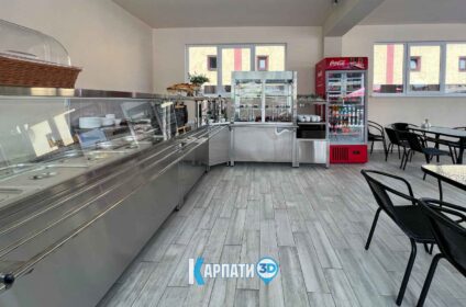 В Т Їдальня