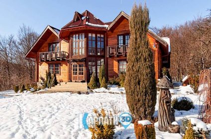 Красія садиба Золота Модрина у Вишка