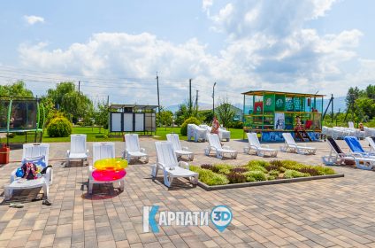 Вишково Аквапарк готель з басейнами Тюльпан