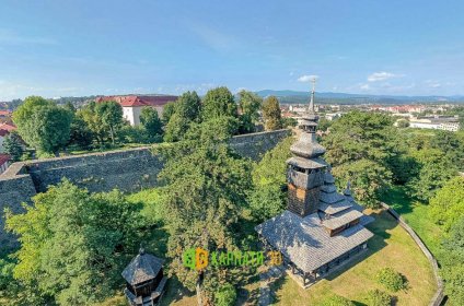 Дерев’яна Церква Святого Михайла, музей народної архітектури та побуту в Ужгороді